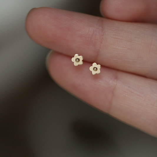 Dainty Flower Earring Studs: 9ct Solid Gold Delight