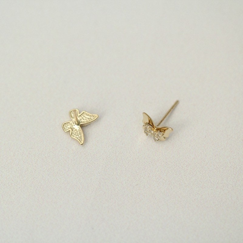 9ct Solid Gold Shiney Butterfly Earring Studs