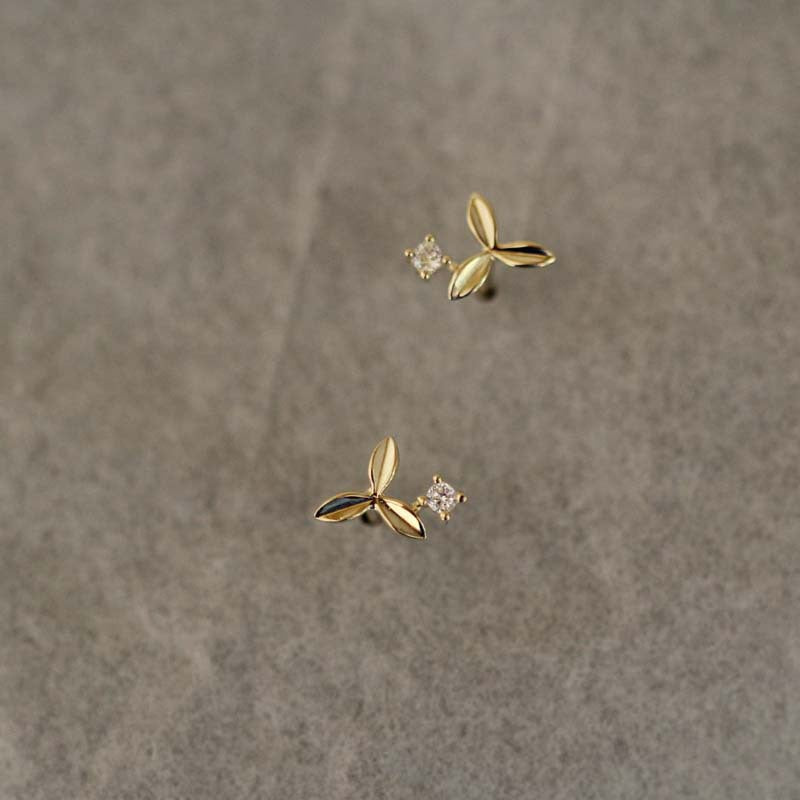 9K Solid Gold Petal Stud Earrings | Minimalist Handmade Jewelry by GenY Studio