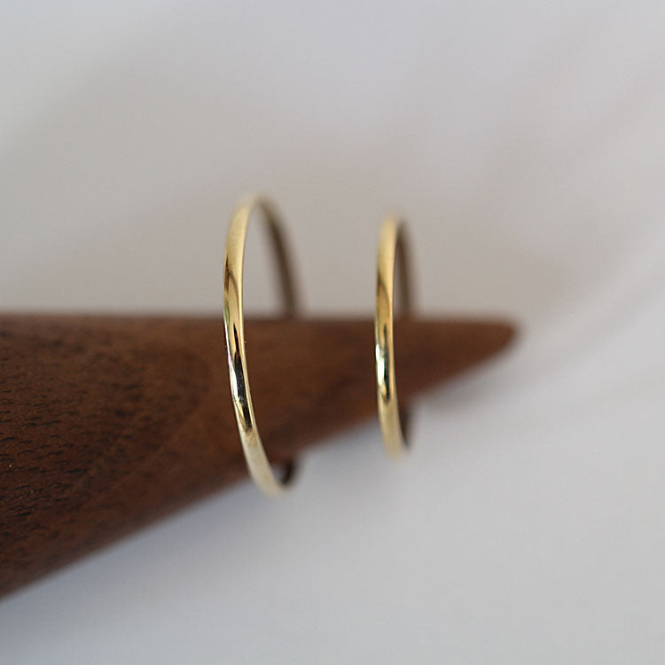 9K Solid Gold Minimalistic Round Thin Bands | Handmade Jewelry by GenYStudio