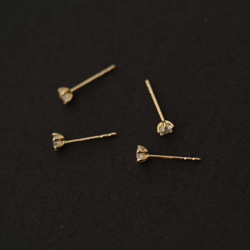 9k Solid Gold Twinkling Stars Stud Earrings | Elegant Jewelry